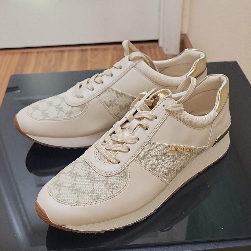 Michael Kors Beige and Gold Women's Lace-Up Sneakers